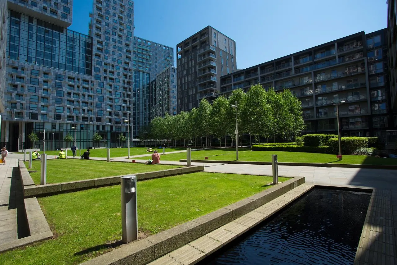 Apartment River Walk Suite - Canary Wharf London United Kingdom